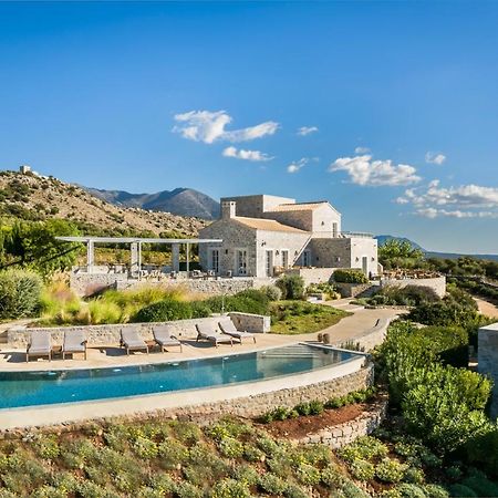 Aria Estate Suites & Spa Areópoli Eksteriør bilde