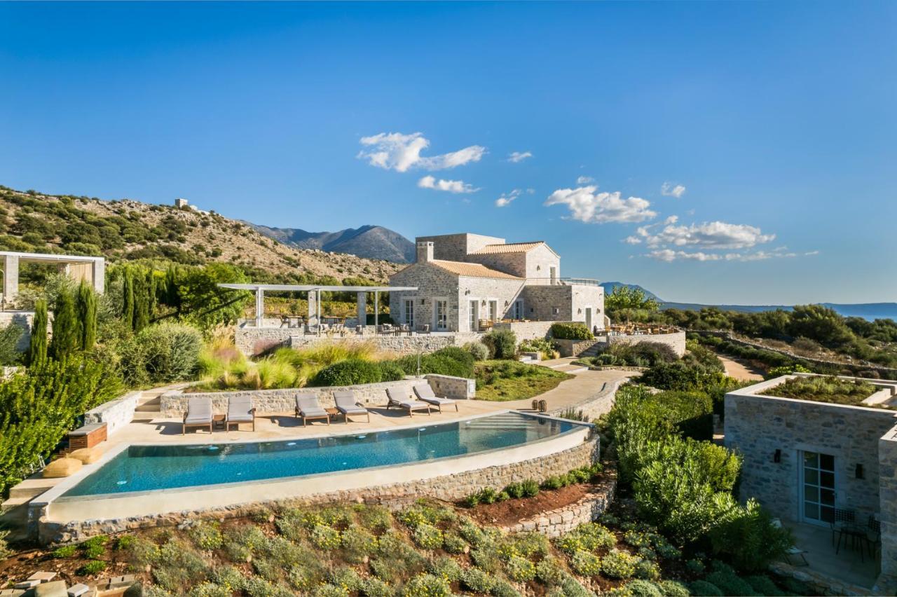 Aria Estate Suites & Spa Areópoli Eksteriør bilde