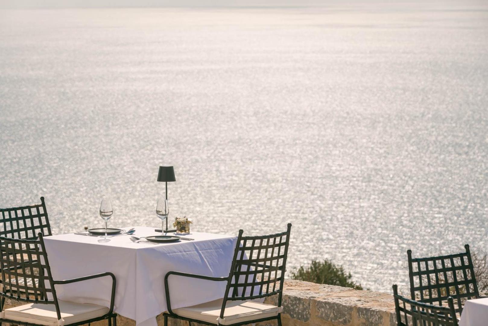 Aria Estate Suites & Spa Areópoli Eksteriør bilde