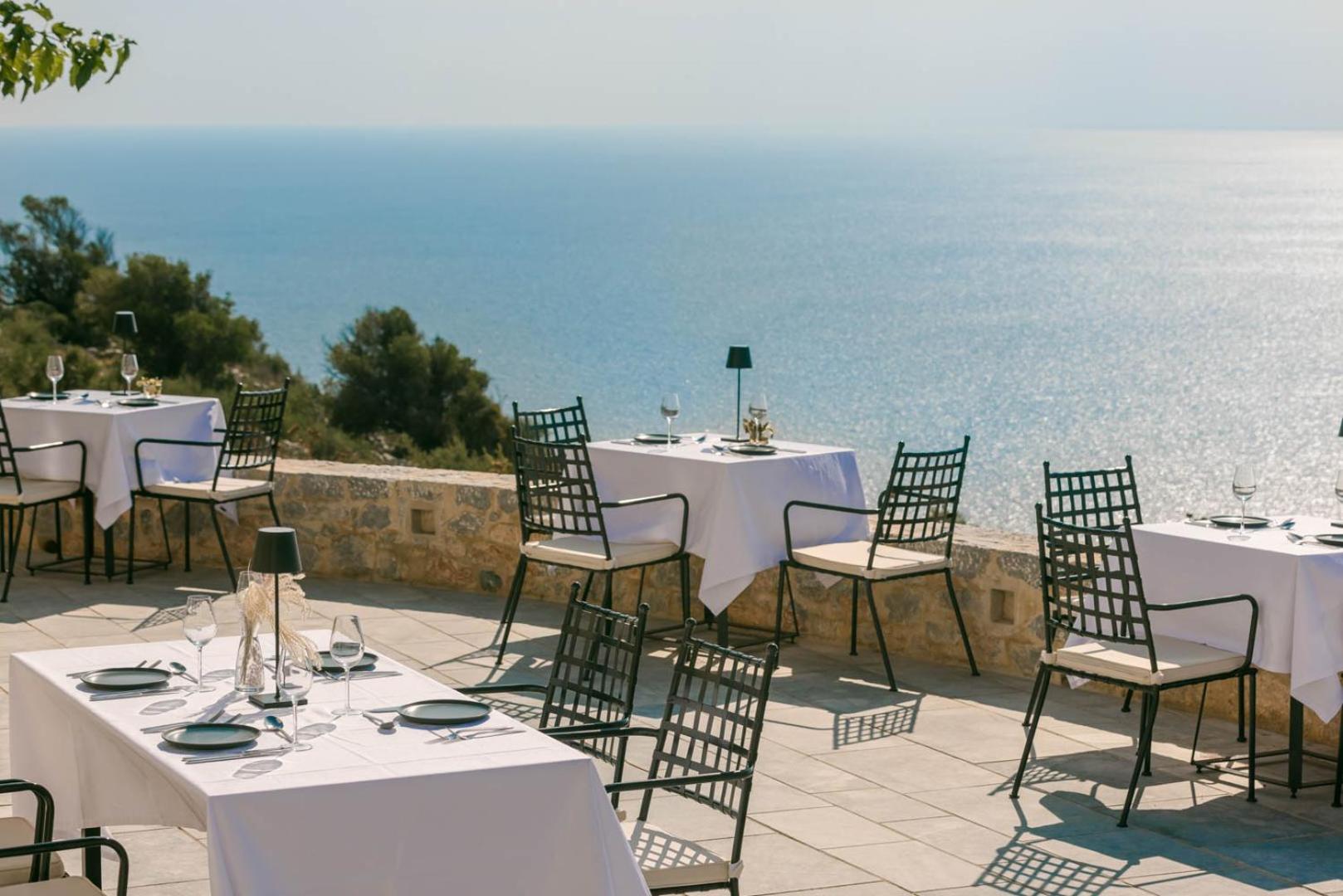 Aria Estate Suites & Spa Areópoli Eksteriør bilde