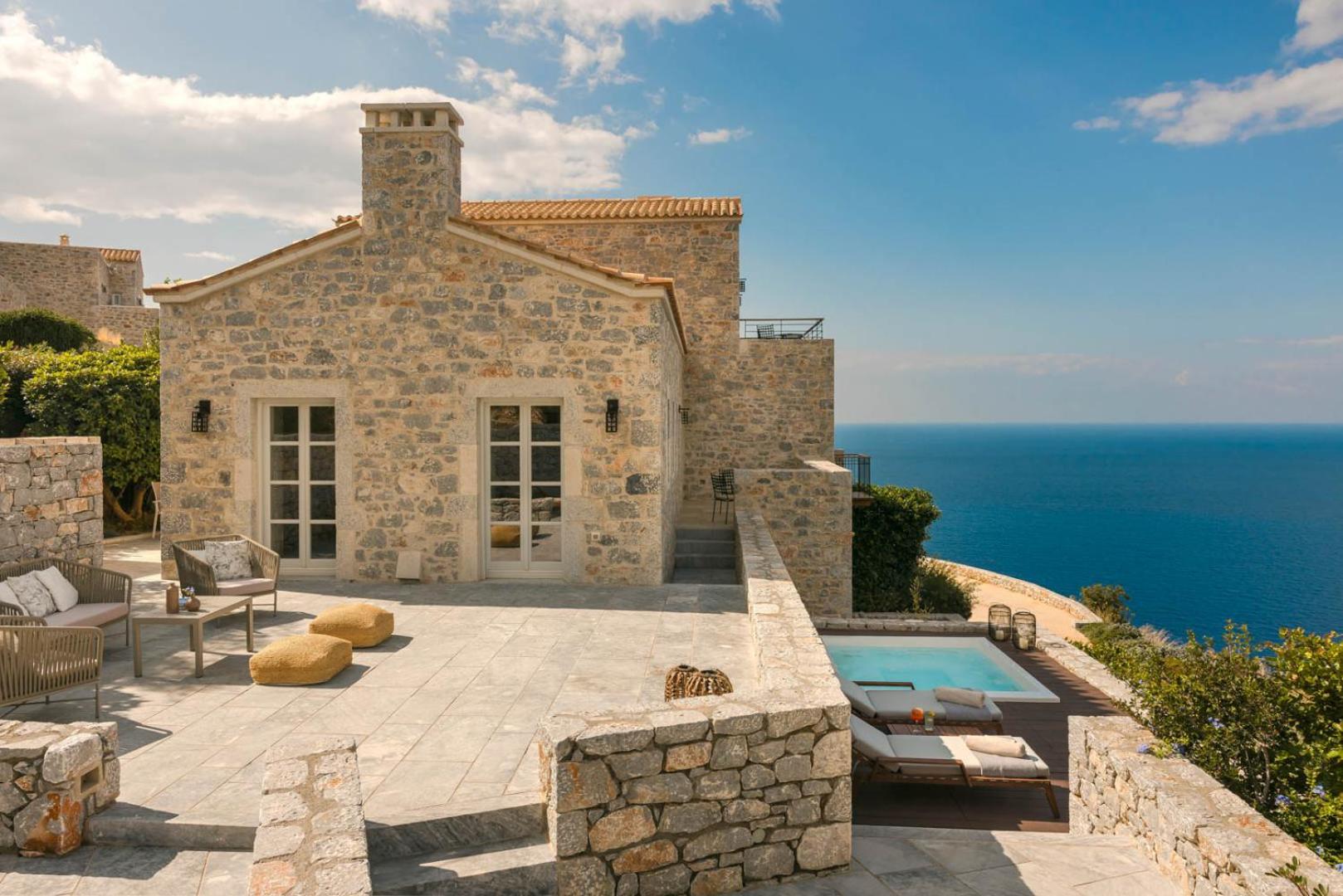 Aria Estate Suites & Spa Areópoli Eksteriør bilde