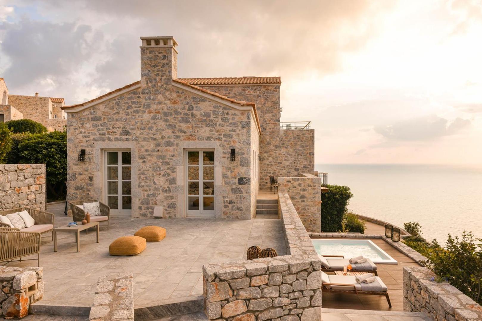 Aria Estate Suites & Spa Areópoli Eksteriør bilde